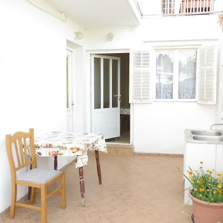 Don Jozo Apartment Mlini